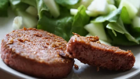 Brzi burgeri od soje odlično menjaju meso: Nikad sočniji