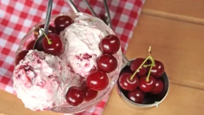 Domaći sladoled od trešanja bolji od svakog kupovnog: Pravićete stalno