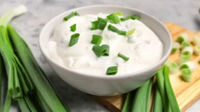 Posna kisela pavlaka nikad kremastija: Savršeno ide uz vege ćufte i lazanje