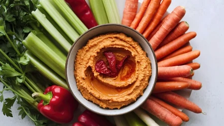 Posni namaz od pečenih paprika: Toliko kremast da svakom jelu daje šmek