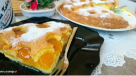 Kolač sa šljivama sa kanala Bakina kuhinja zbog kog unuci trčeći dolaze: Savršen