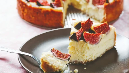 Bakin puding kolač sa smokvama mami na parče više: Ukus je čista rapsodija
