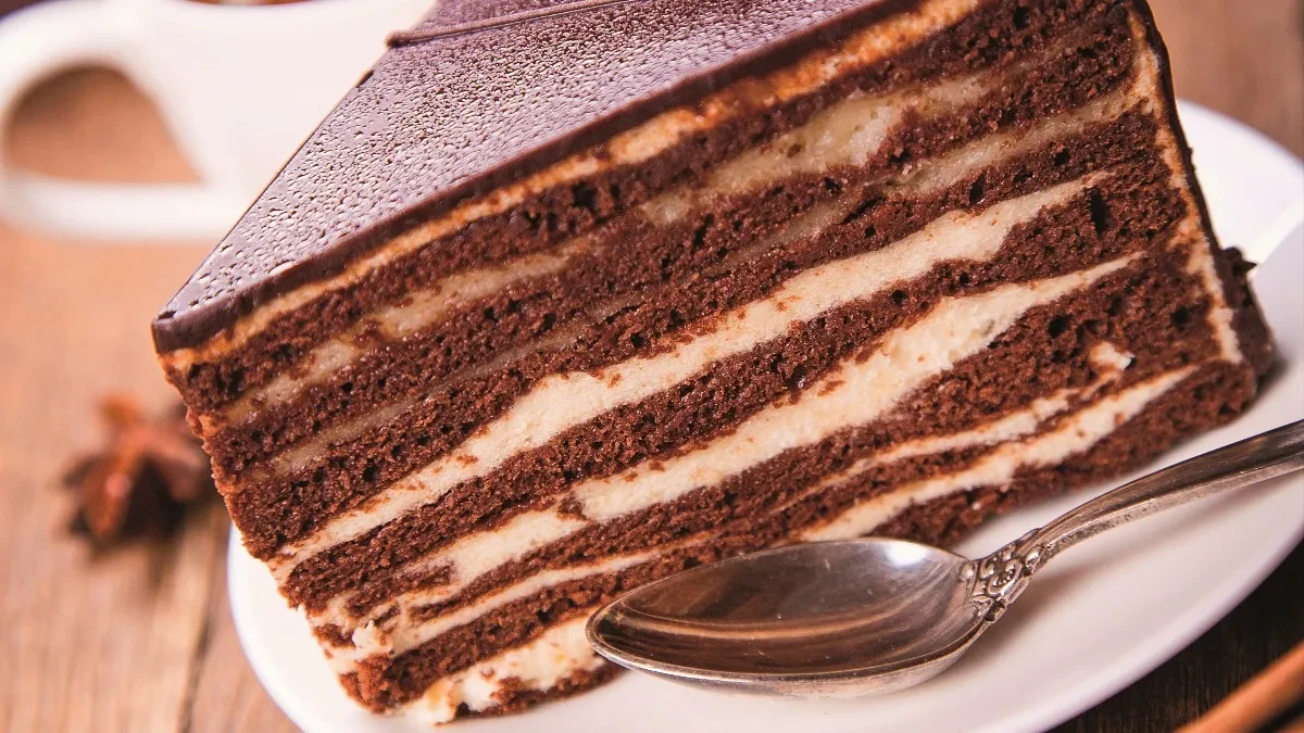 Čoko moko torta poslastica za sva slavlja: Pravi se bez komplikovanja