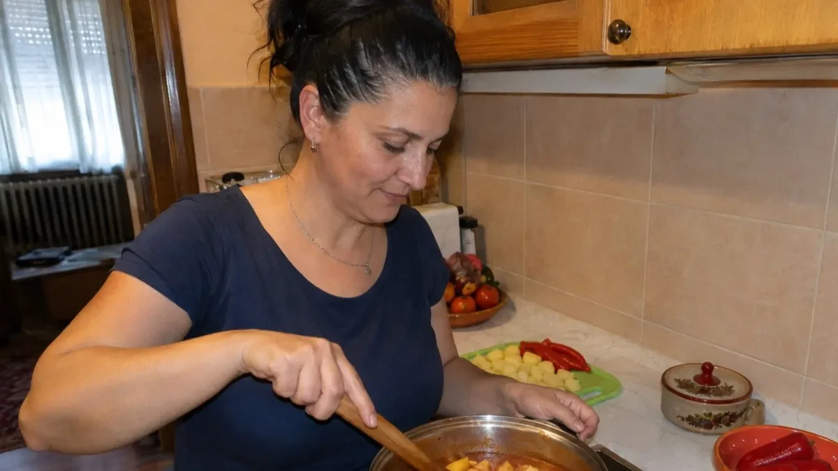 Ručak za 500 dinara za celu porodicu: Ima i mesa i povrća, a deca ga obožavaju!